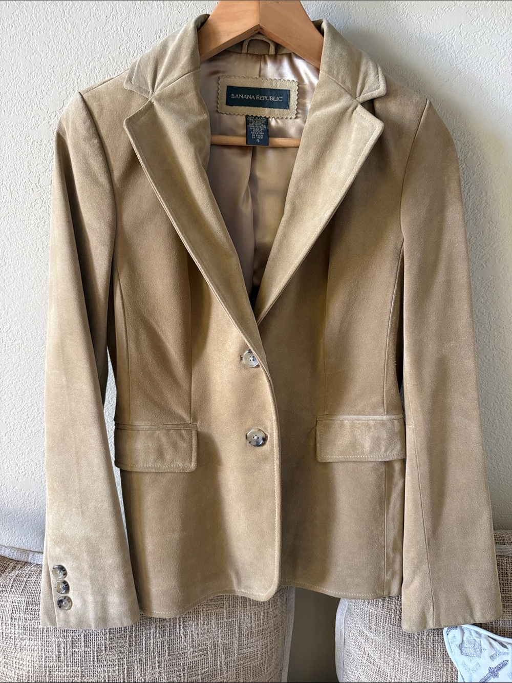 Banana Republic Genuine Suede Leather Blazer Size 4